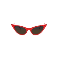 Lunettes de soleil pin-up cat eye rouge.