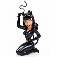 Figurine pin-up Lil’ Bettie Kitten with a Whip Retro-a-go-go en résine noire